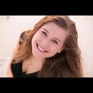 Meet your Posher, Cassie